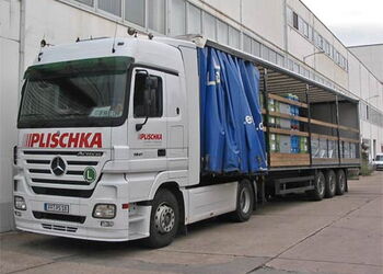 Nationale und internationale Ferntransporte